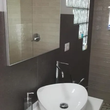 ゲストハウス Casa Bonatti